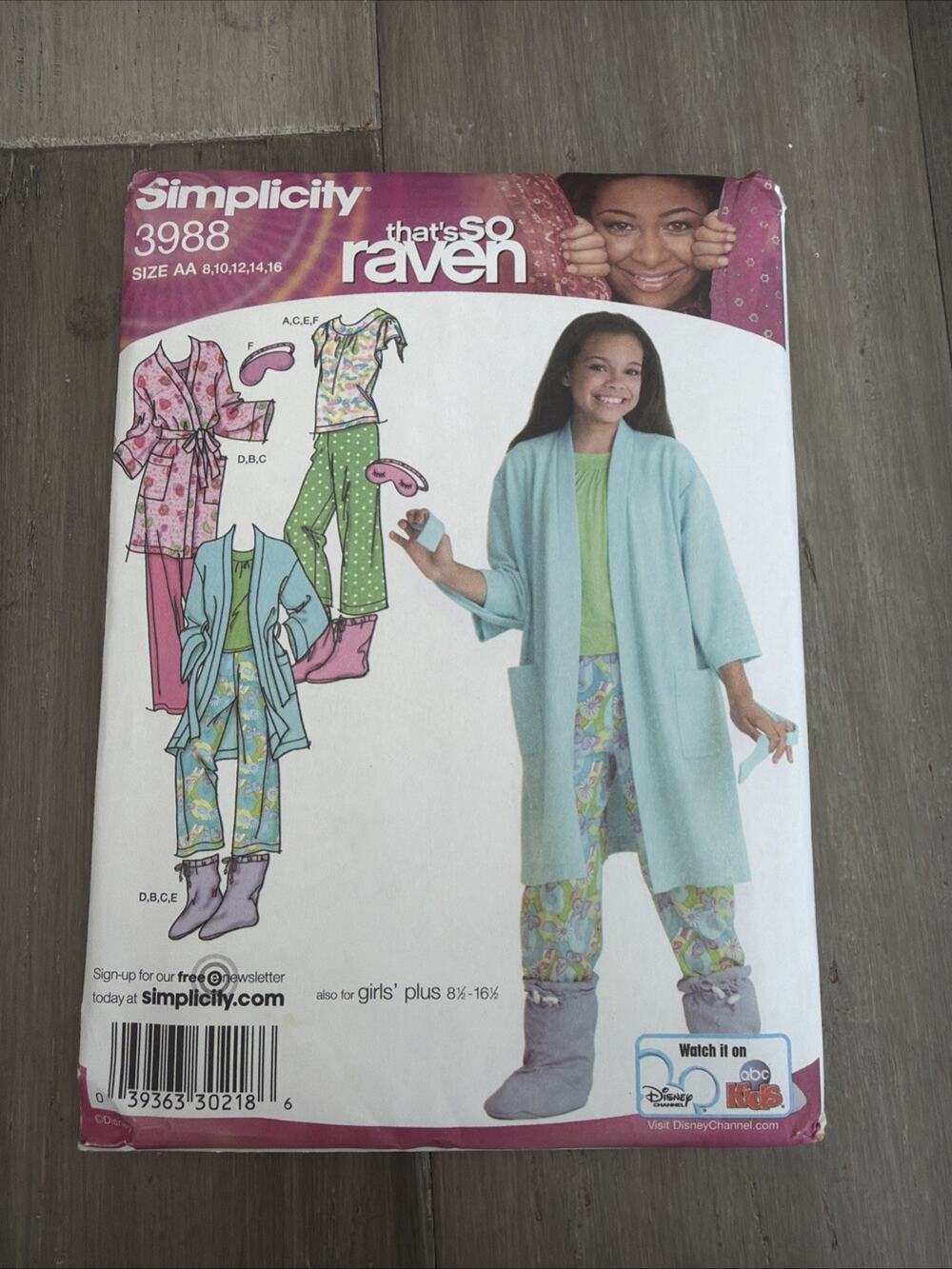 Simplicity 3988 Disney That’s So Raven girls clothing pattern size AA 8-16 Sewin